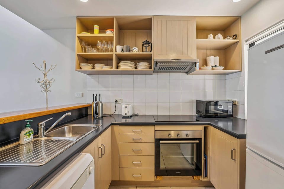 Modern Kitchen Amenities