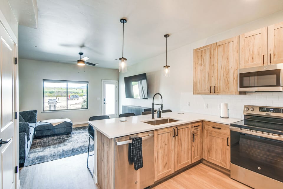 Apartment (2 Bedrooms) | Front of property