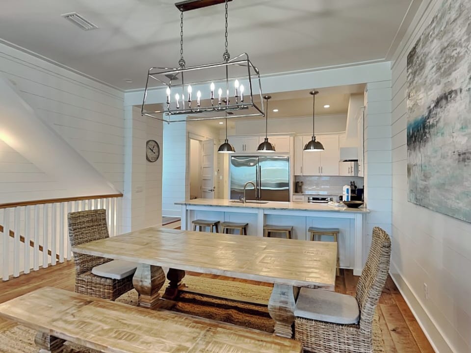Dining Area, Second Floor