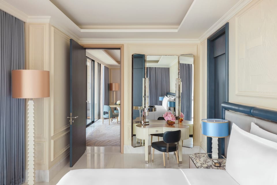 Premium bedding, pillowtop beds, minibar, desk