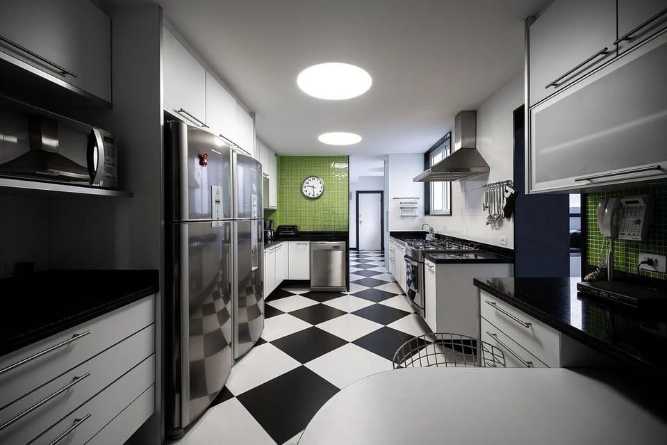 Kitchen or kitchenette