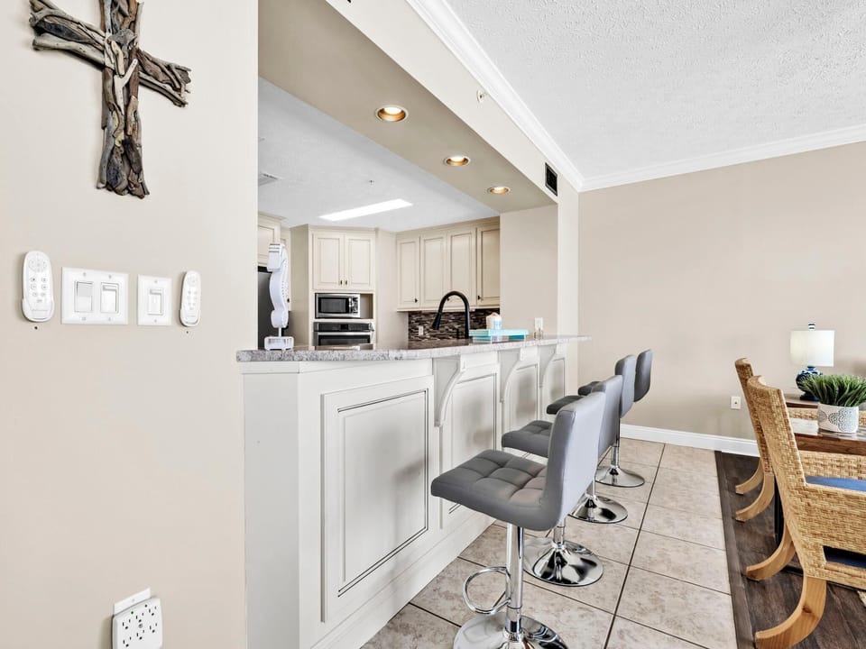 Condo, Multiple Beds (Hidden Dunes 704) | Private kitchen | Oven, toaster