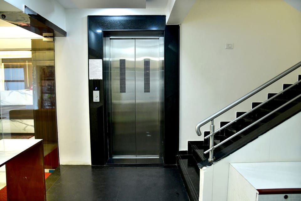 Elevator