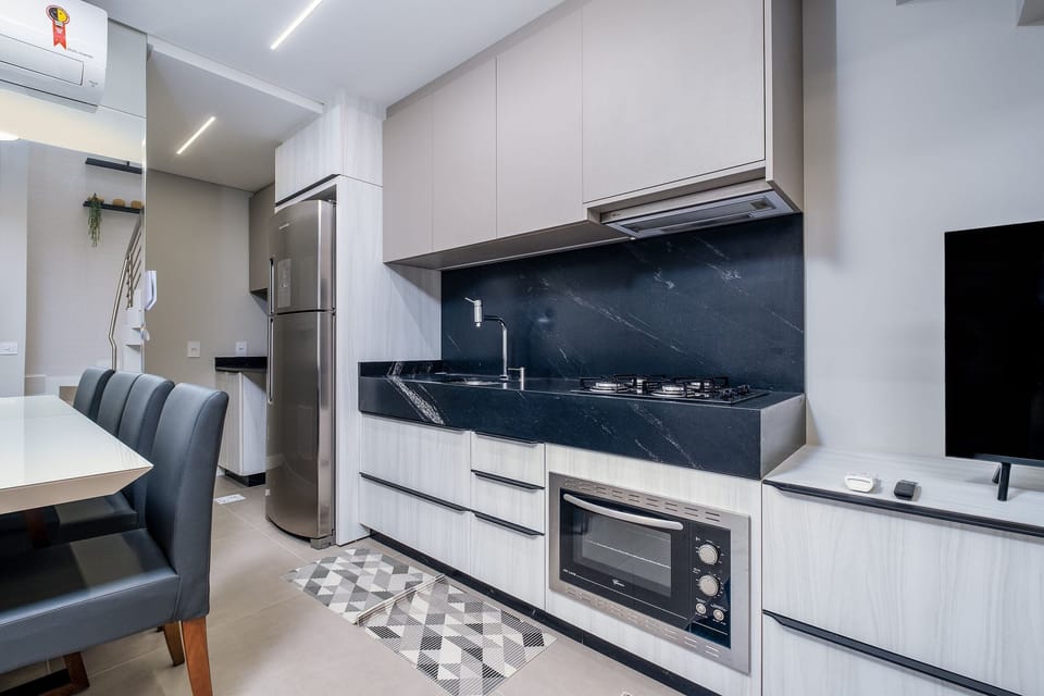 Basic Apartment | Private kitchen