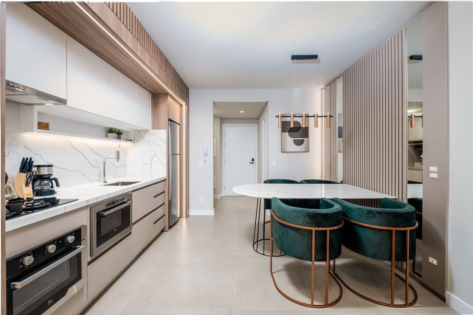 Basic Apartment | Private kitchen | Cookware/dishes/utensils