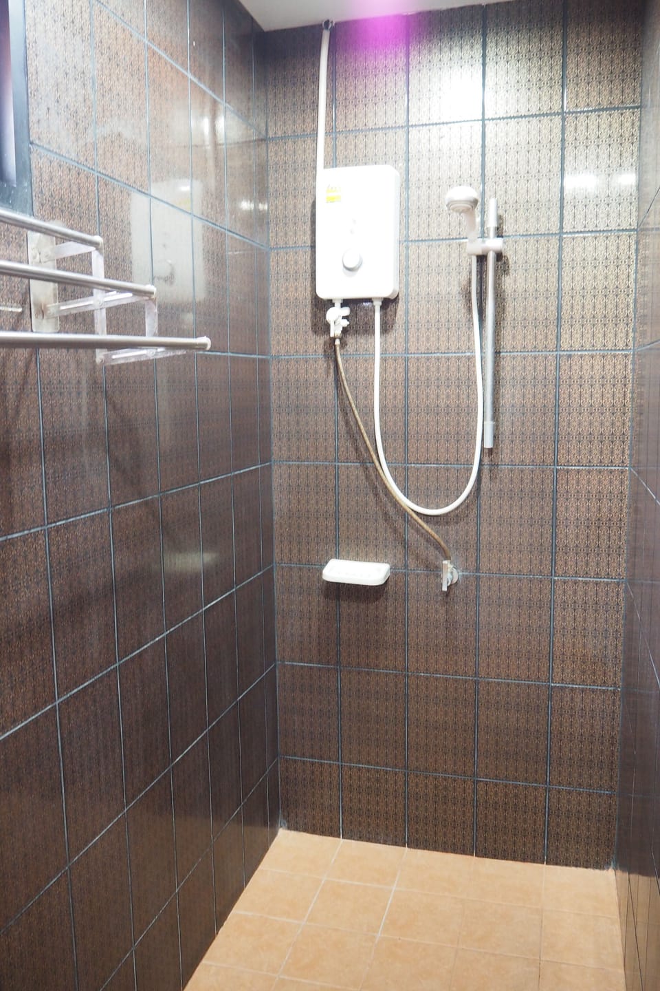 Standard Room | Bathroom | Shower