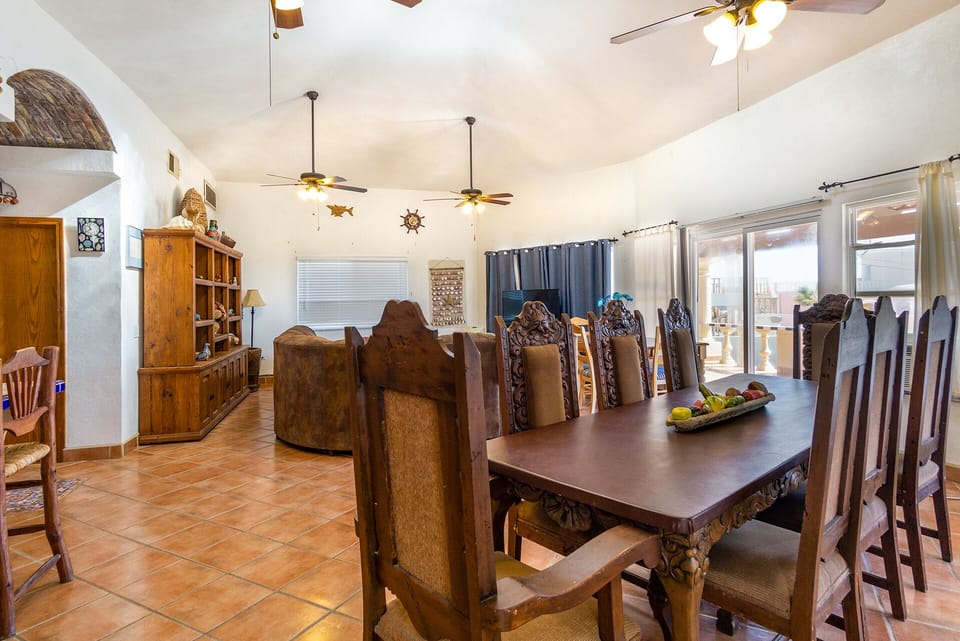 House, Multiple Beds, Patio (Casa Arcos del Mar) | Dining