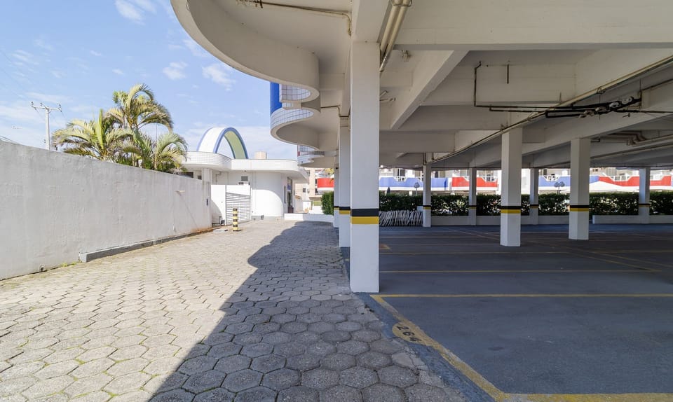 Apartment | Property grounds