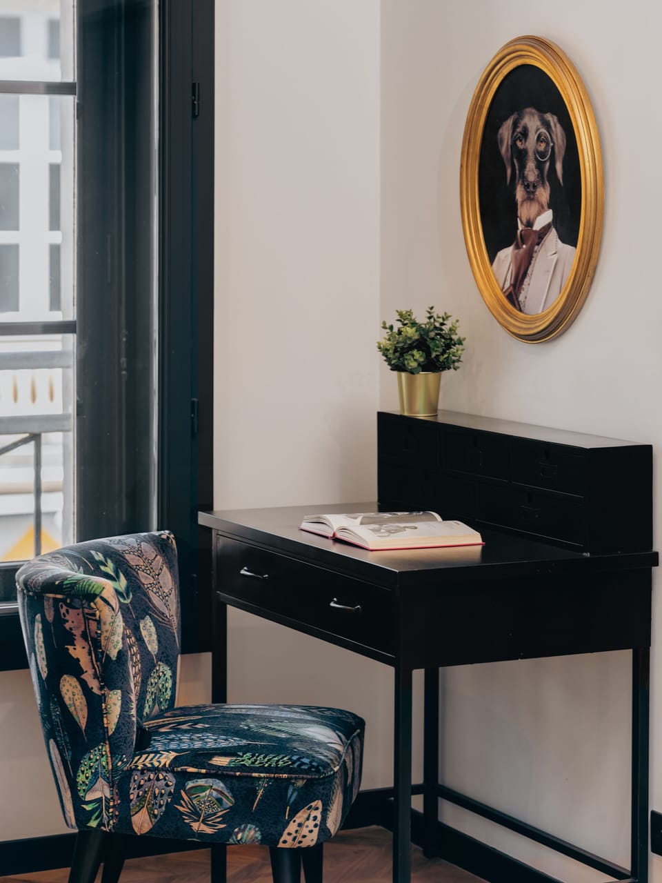 Apartment, 1 Bedroom, Kitchen (Hermine - stair access only) | 1 bedroom, premium bedding, desk, laptop workspace