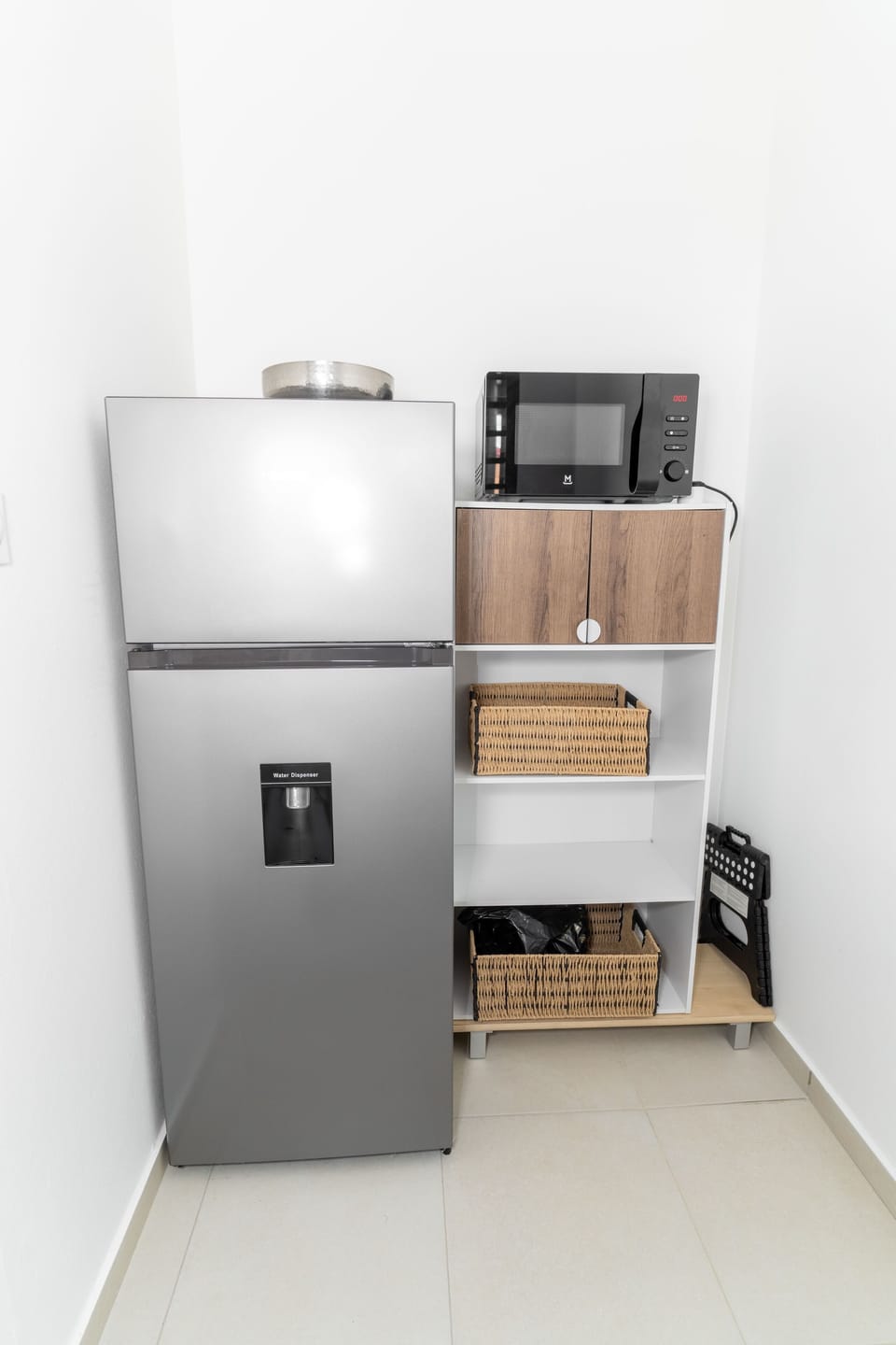 Deluxe Apartment, City View | Private kitchen
