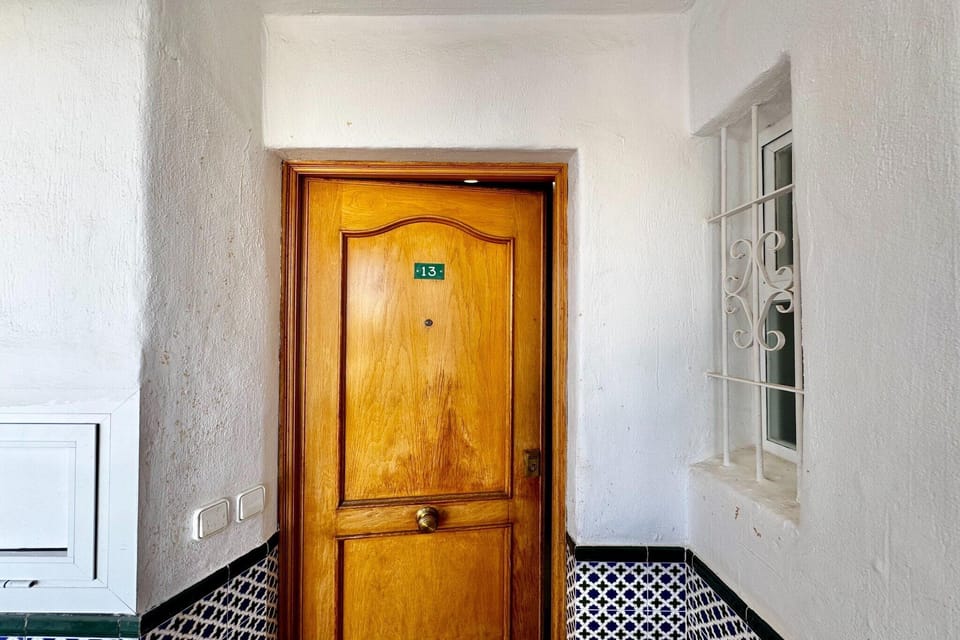 Entrance / Reception