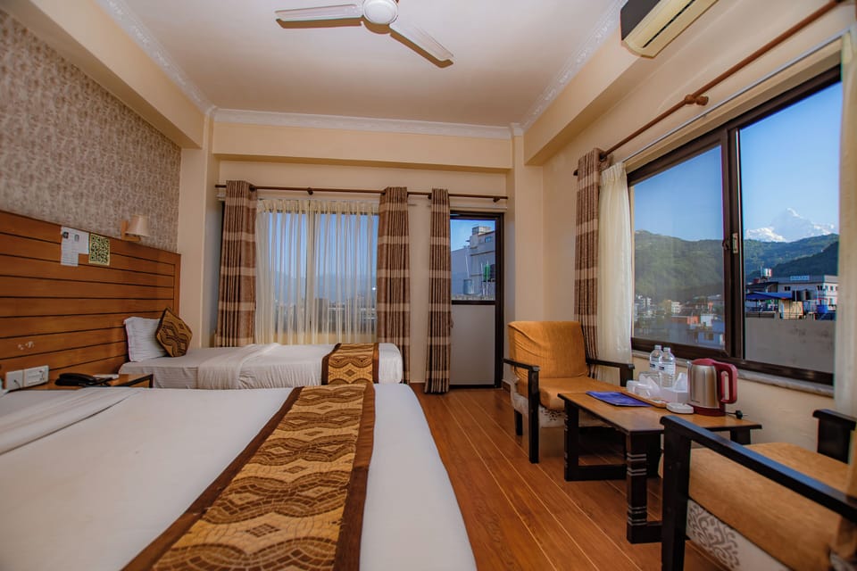 Comfort Triple Room | Desk, laptop workspace, free WiFi
