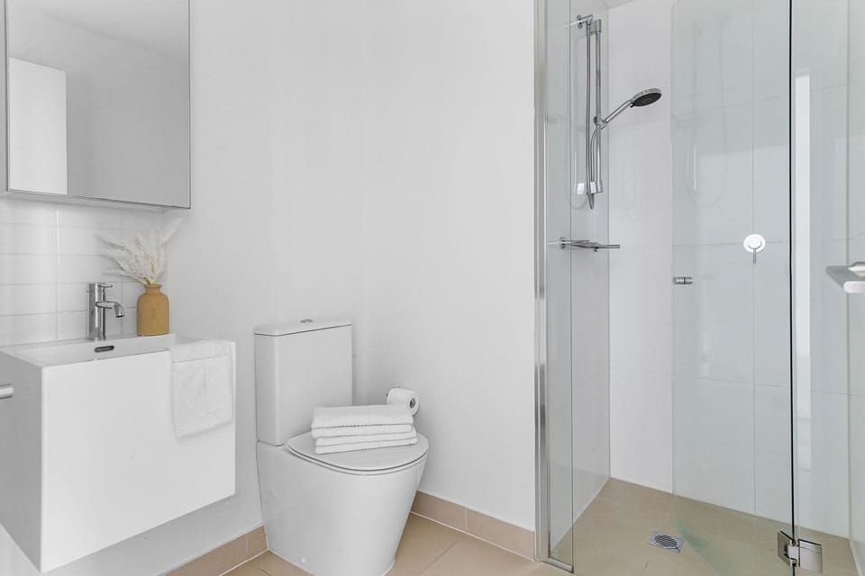 MASTER'S en-suite