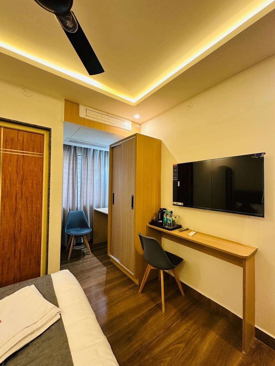 Executive Double or Twin Room | Egyptian cotton sheets, premium bedding, memory foam beds, desk