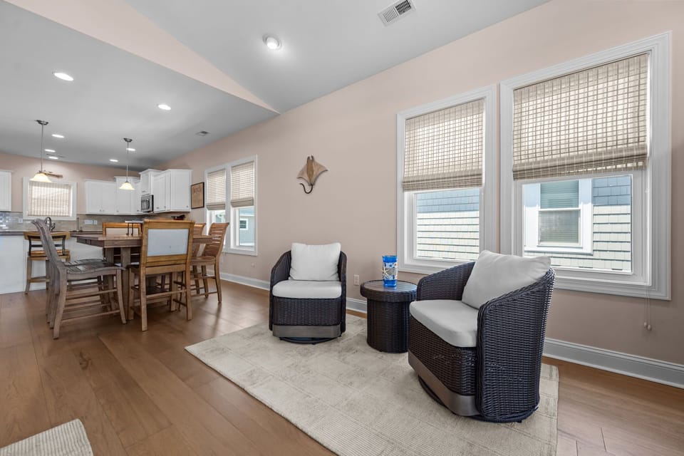 Main Living Area Seating