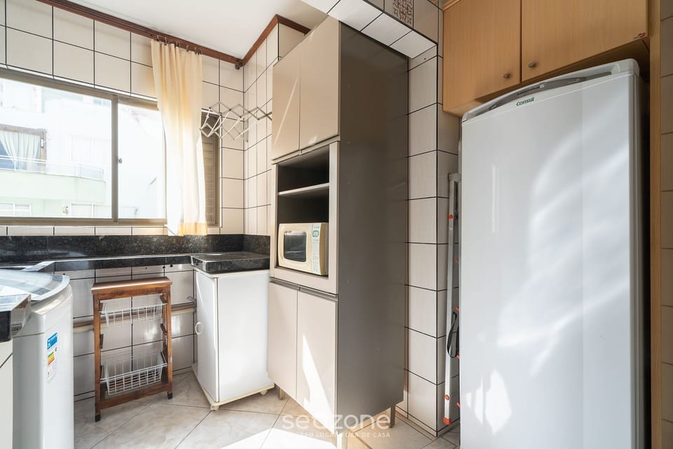 Basic Apartment | Private kitchen | Cookware/dishes/utensils