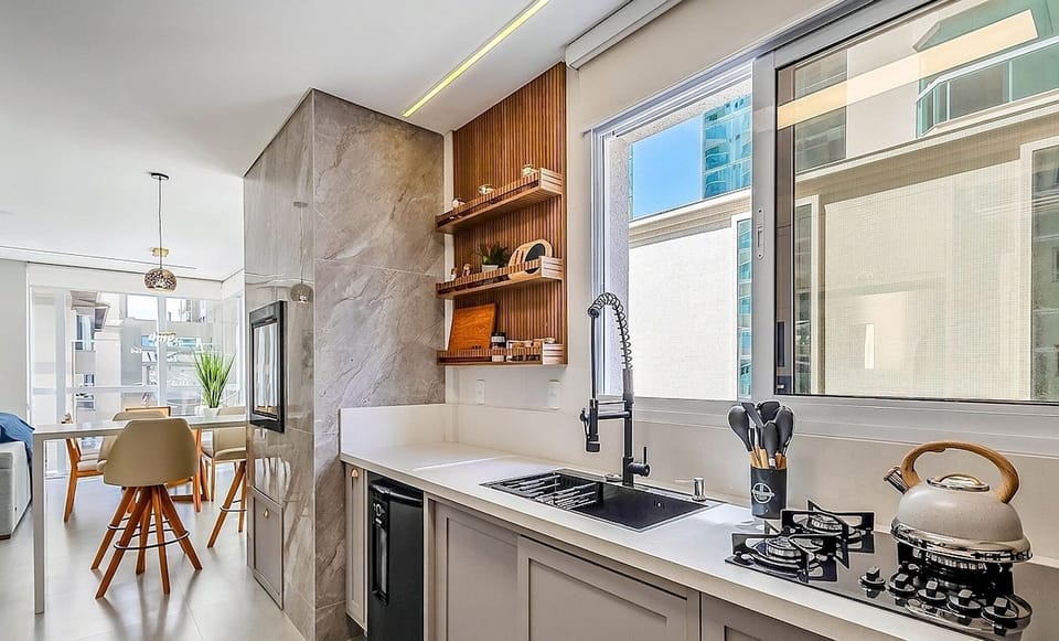 Basic Apartment | Private kitchen