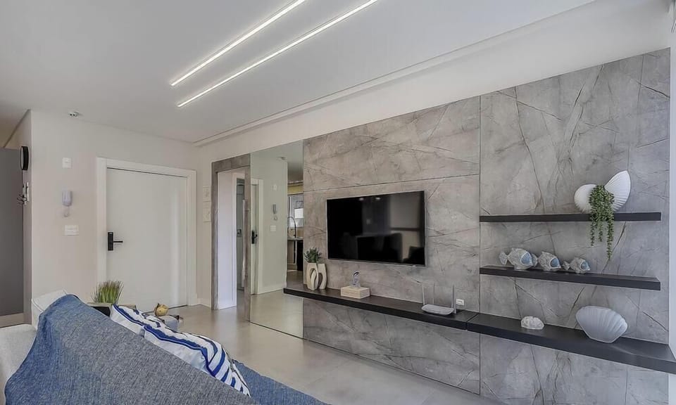 Basic Apartment | Living area