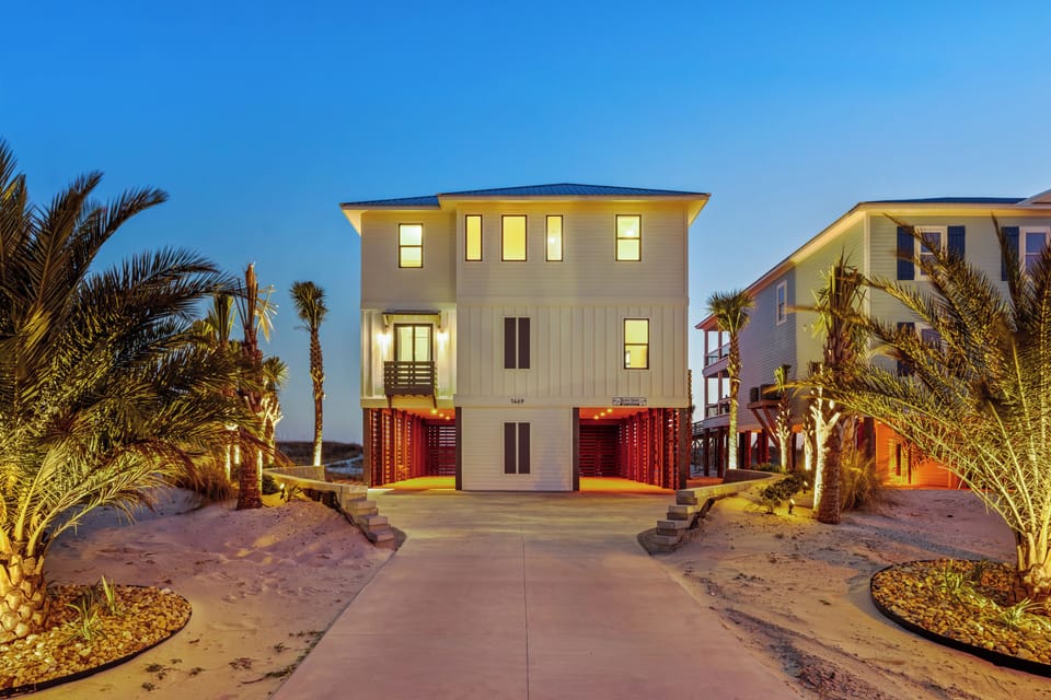 A luxury Gulf front home located in Gulf Shores