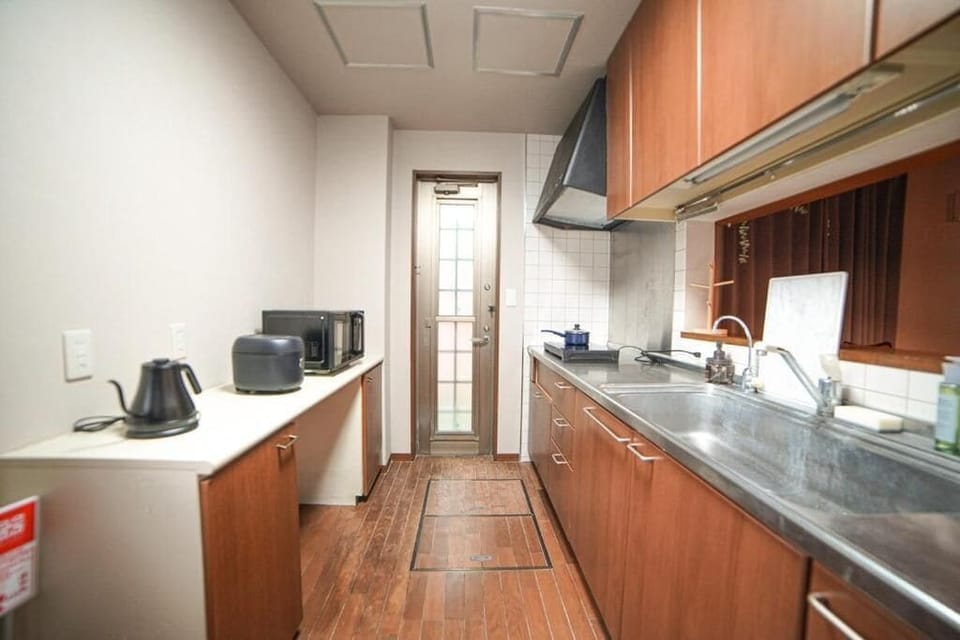 House, 4 Bedrooms, Non Smoking, Kitchen | Private kitchen