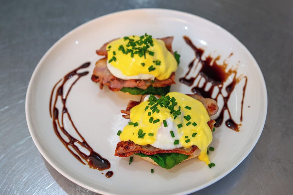 Daily English breakfast for a fee