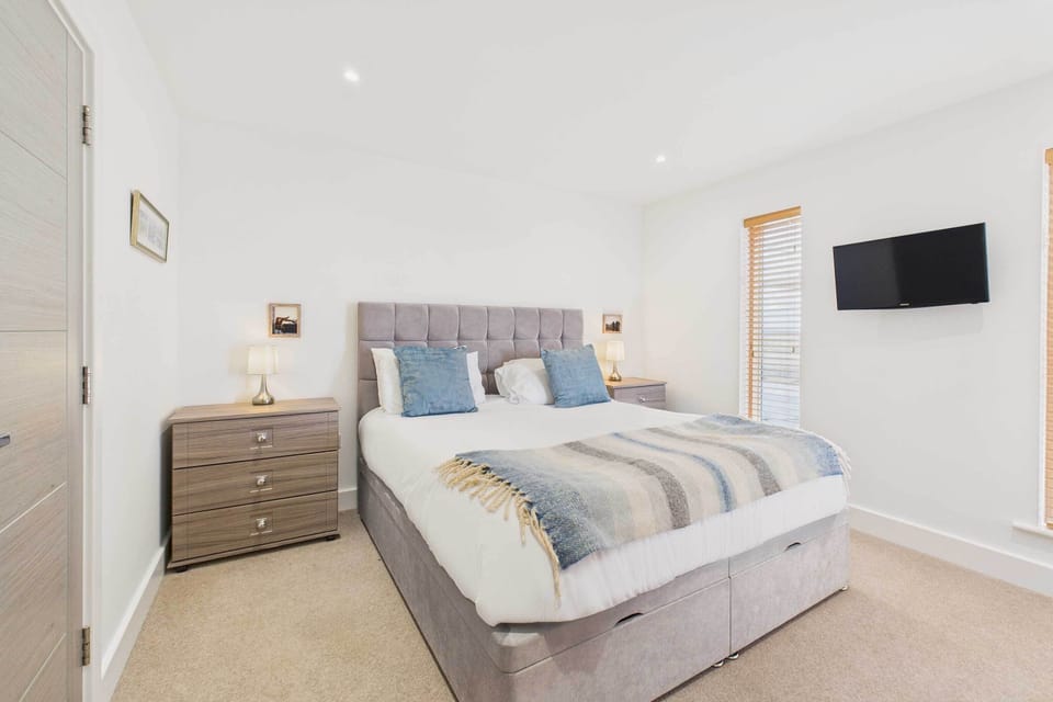Host Stay Becalmed Apartment in Amble