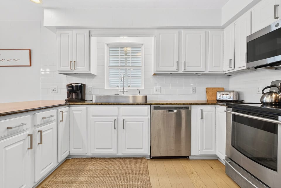 Kitchen 2
