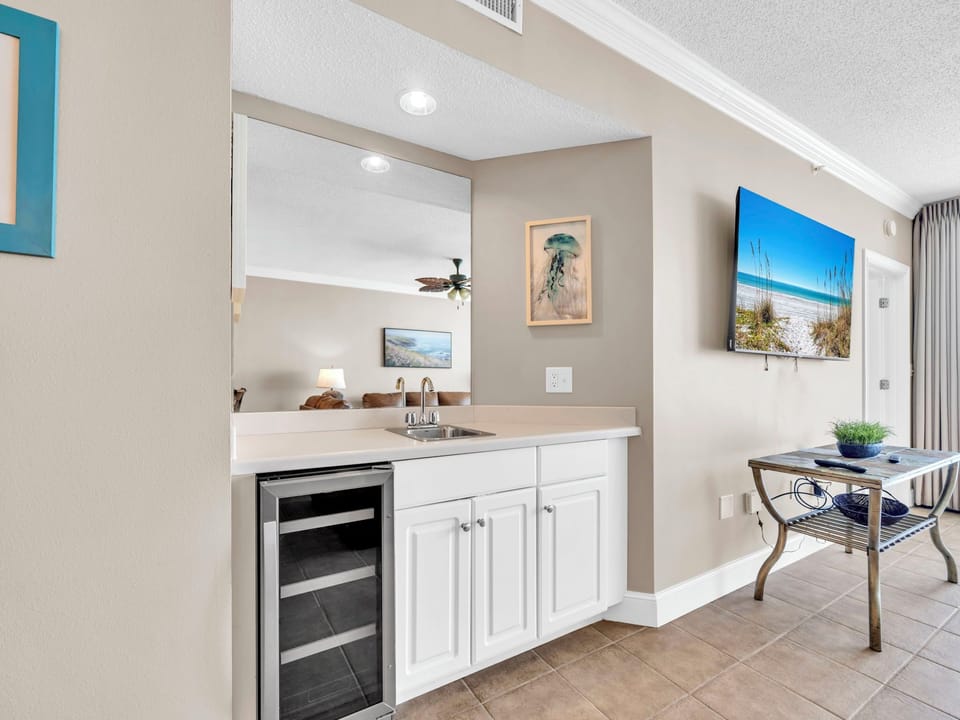 Kitchenette