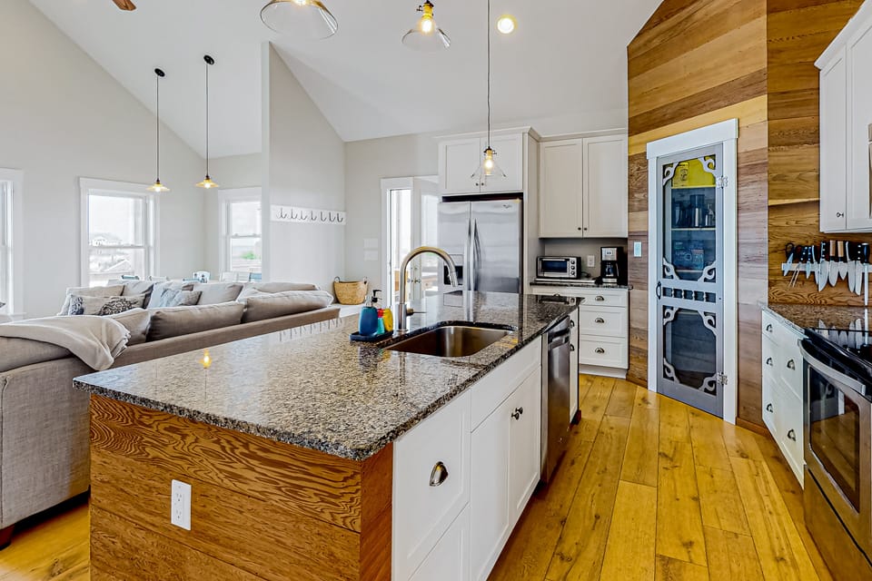 CAR03: The Beach House | Kitchen