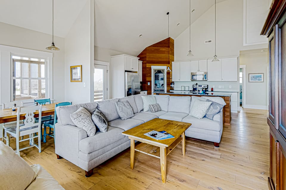 CAR03: The Beach House | Living Area