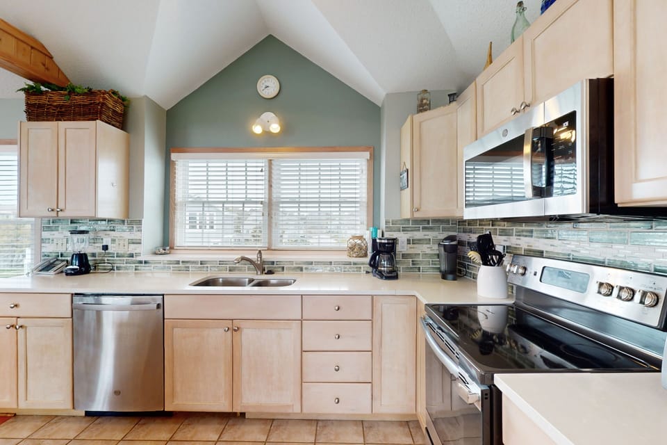 CL191: High Adventure | Kitchen