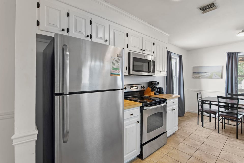 KDN1175: The Flying Dutchman | Kitchen