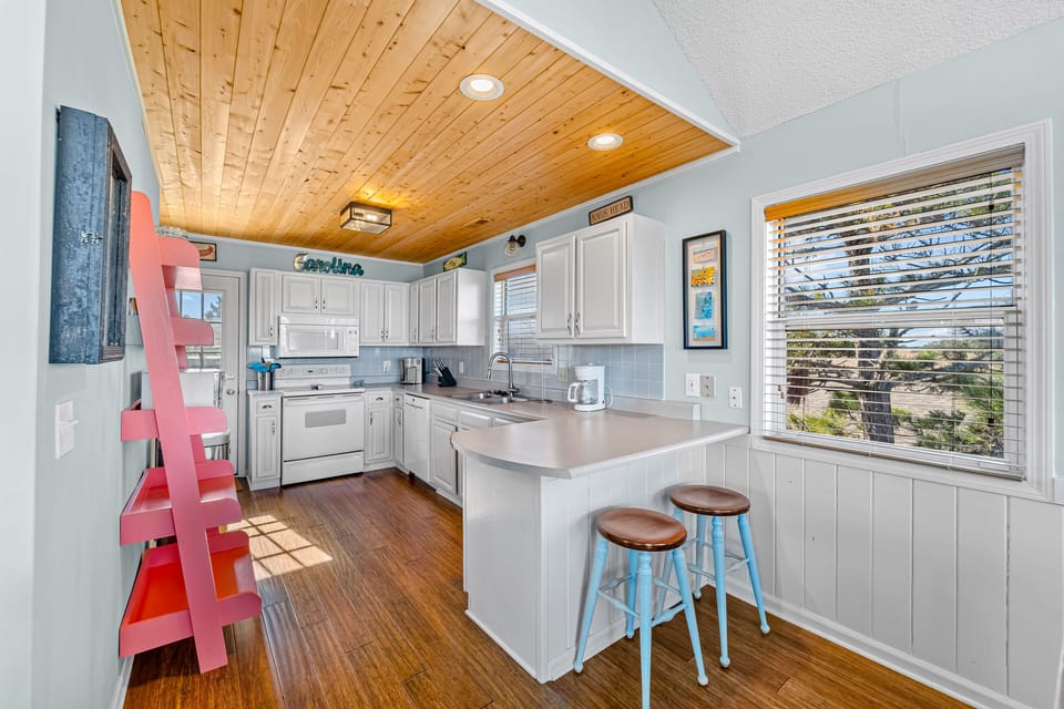 NHCF20: Barracuda Cove | Top Level Kitchen
