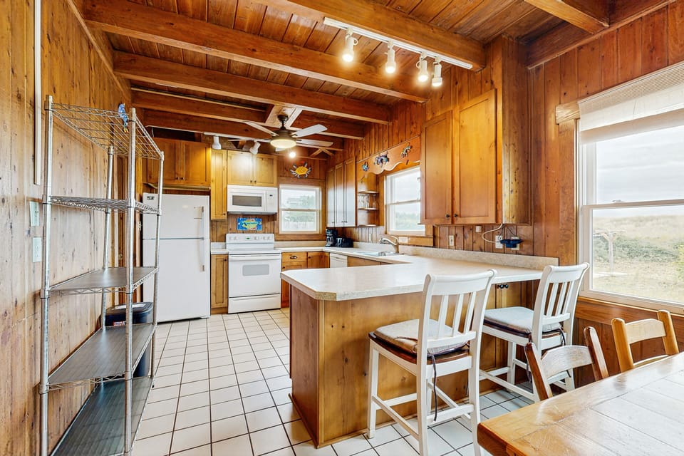 SH118: Bel Isle | Exterior  | Kitchen | Bar Seating