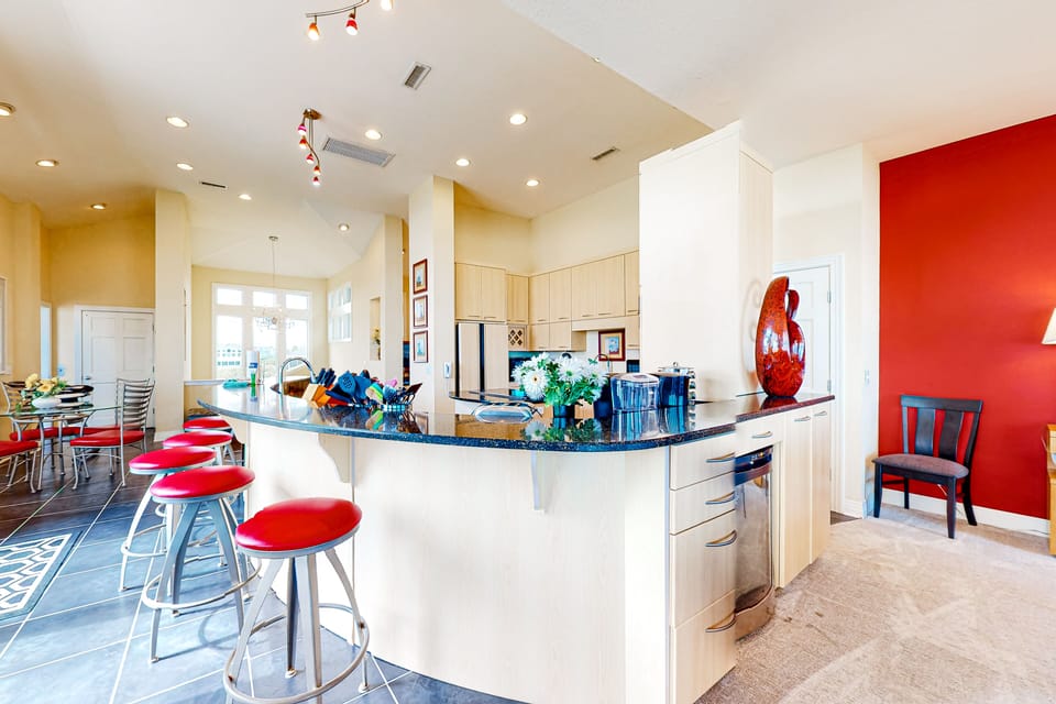 WH273: Paradise Found | Top Level Kitchen