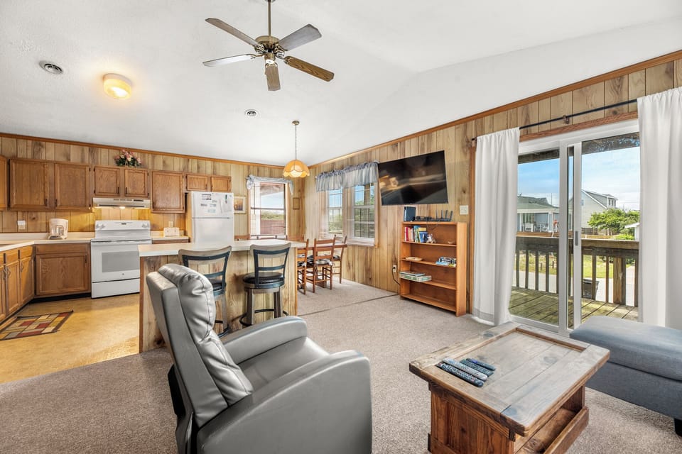 KDS0218: Serenity | Living Area