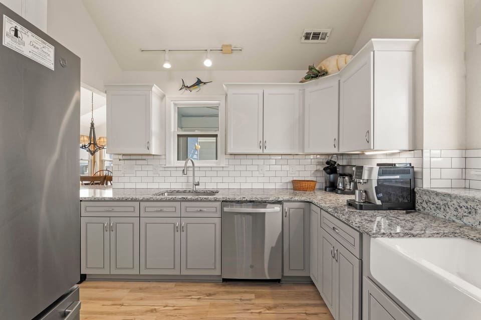 OSO59: Ocean Sunrise | Kitchen