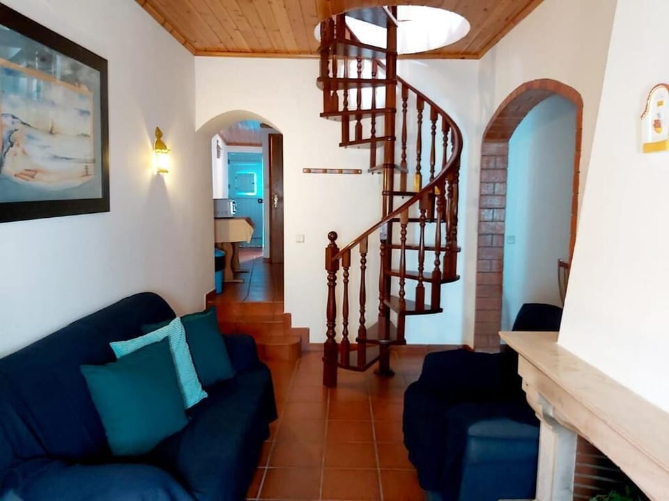 House, 3 Bedrooms, Balcony | Living area | 32-inch LCD TV with satellite channels, fireplace