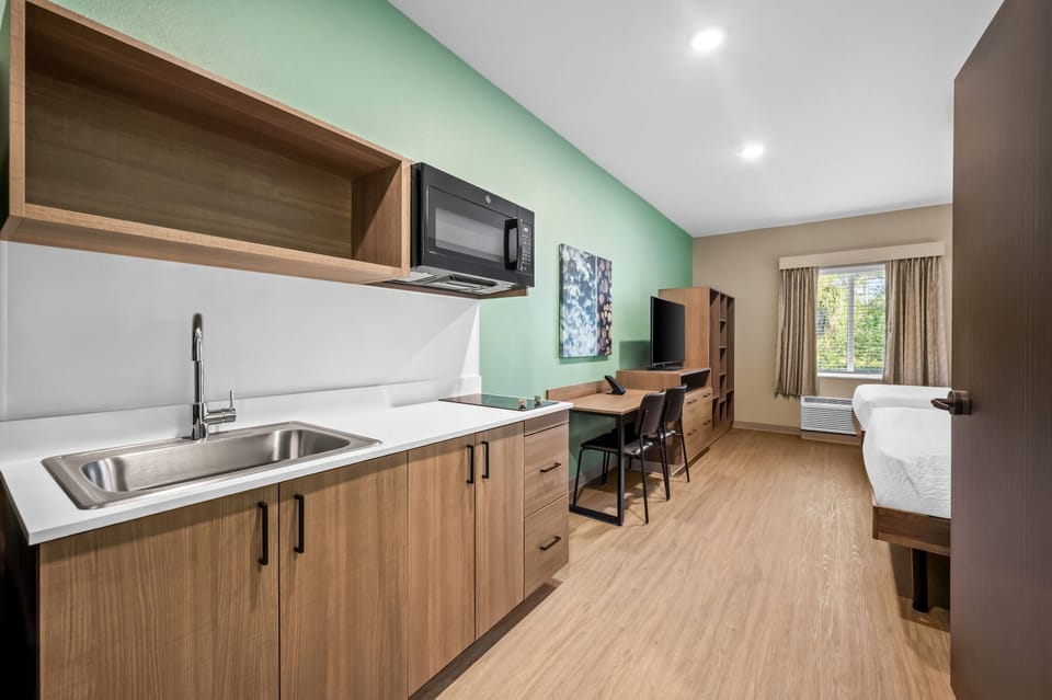 Suite, 2 Queen Beds, Non Smoking | Desk, free WiFi, bed sheets