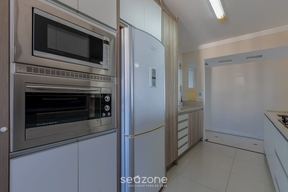Apartment | Private kitchen | Cookware/dishes/utensils