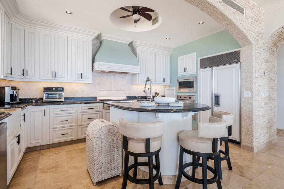 Kitchen Bar