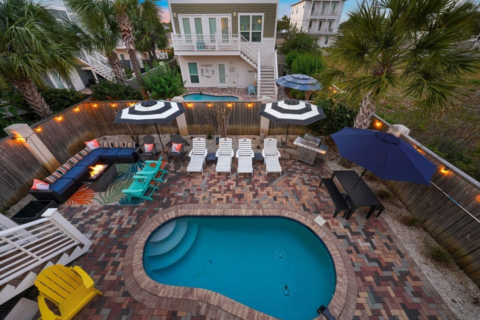 Exterior: Private pool (7’x16’, 4’ deep), fire pit (gas), outdoor lounge seating
