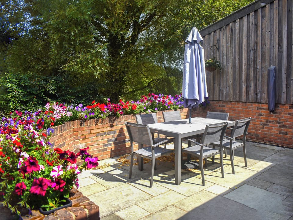 Outdoor | Linhay Cottage, Lyme Regis