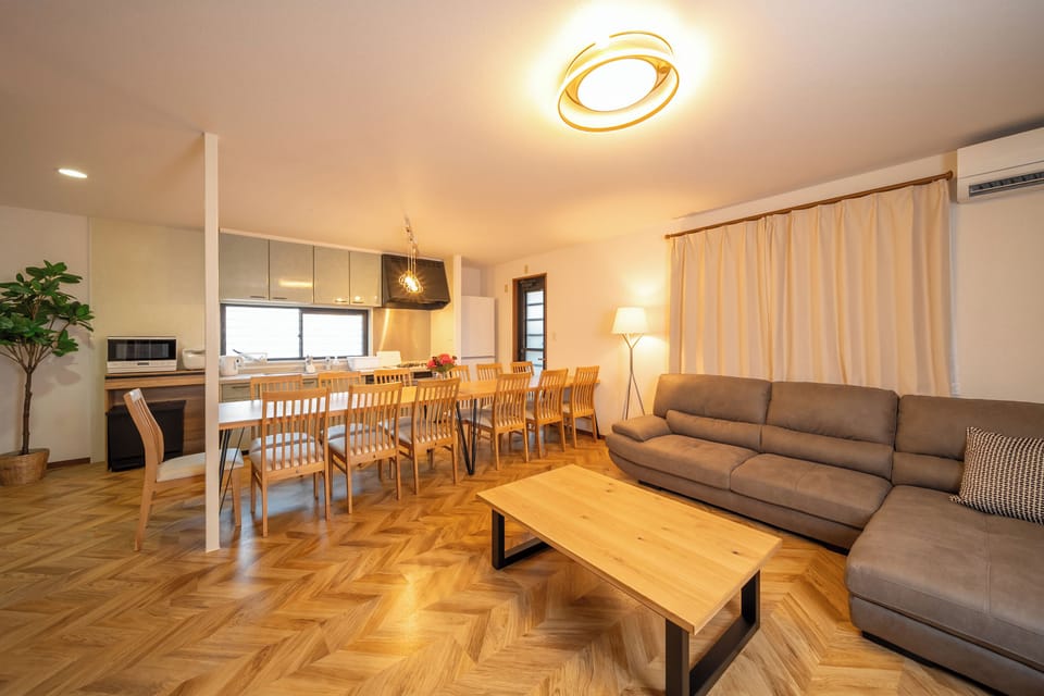 Comfort Condo, Non Smoking | Living area
