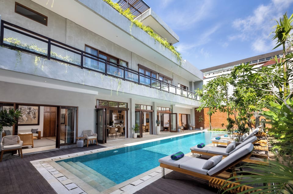 Private pool