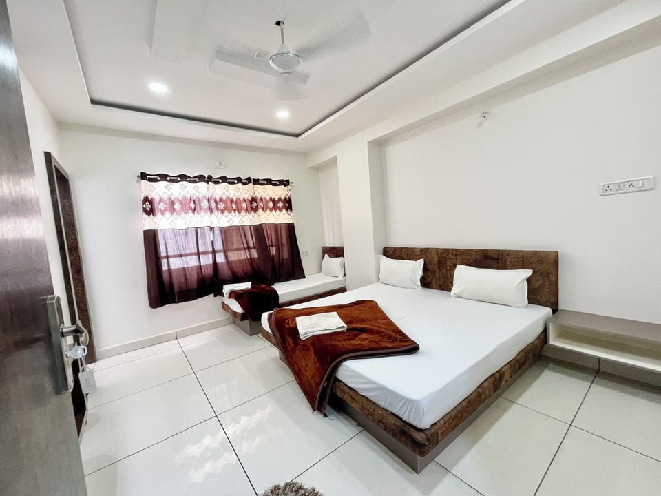 Superior Triple Room | Premium bedding, desk, laptop workspace, soundproofing