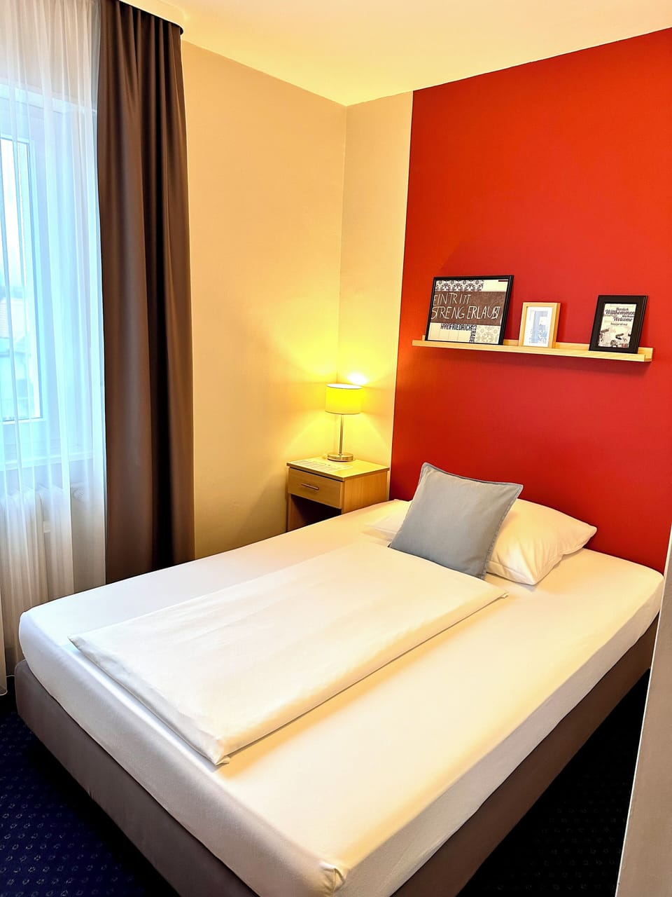 Superior Single Room | Desk, laptop workspace, free WiFi
