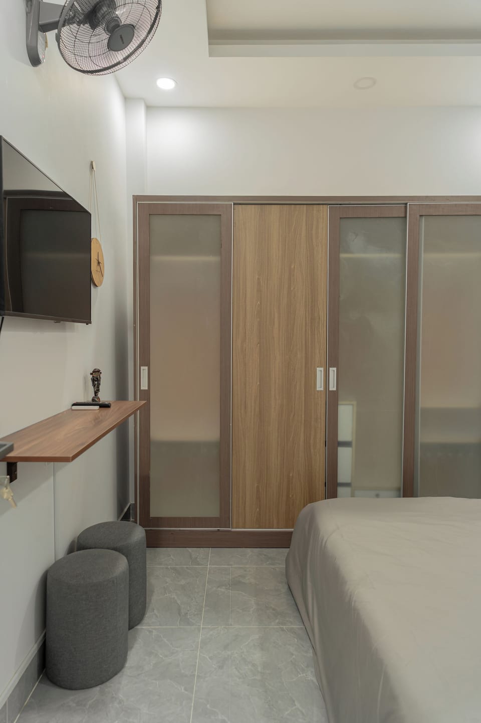 Junior Studio | Desk, free WiFi