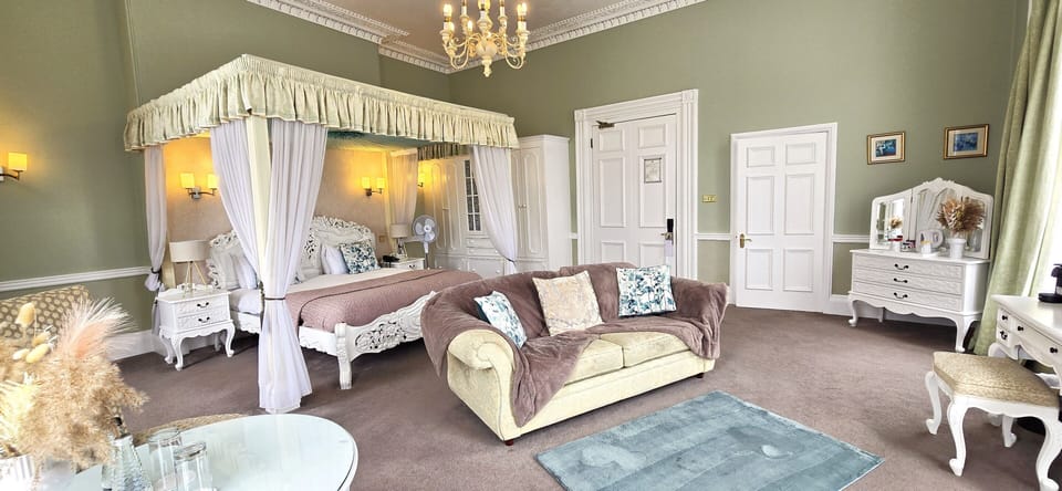 Manor of Groves Hotel, Golf & Health Club Hotel in East Hertfordshire District