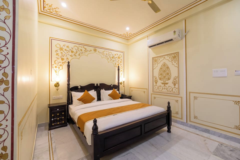 Deluxe Room | Desk, soundproofing, free WiFi, bed sheets
